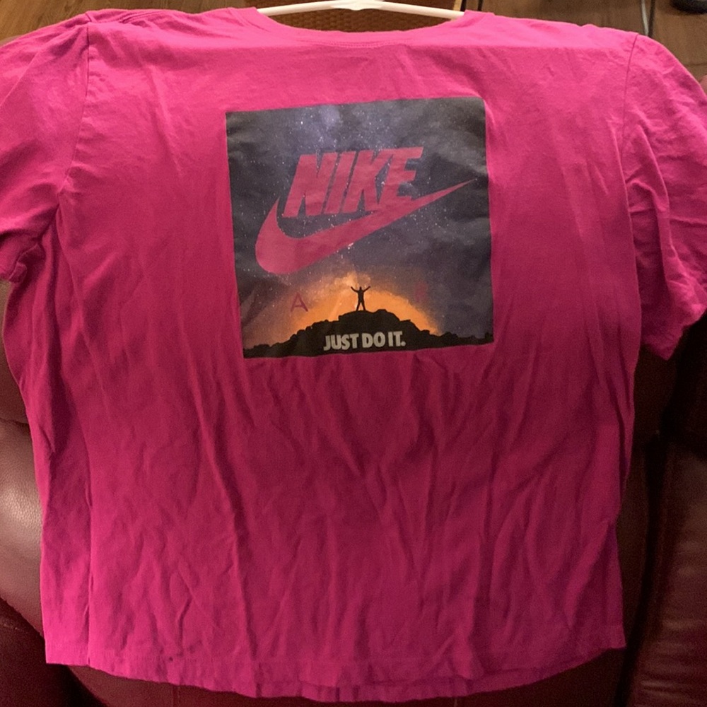 Nike Air Tee Size L